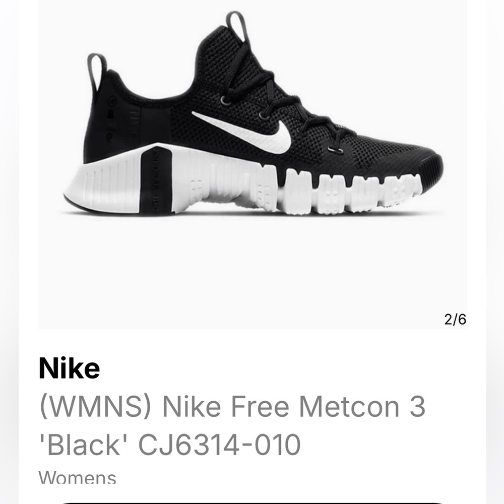 Nike Black and White Athletic Running Shoes with Flex-Groove Design